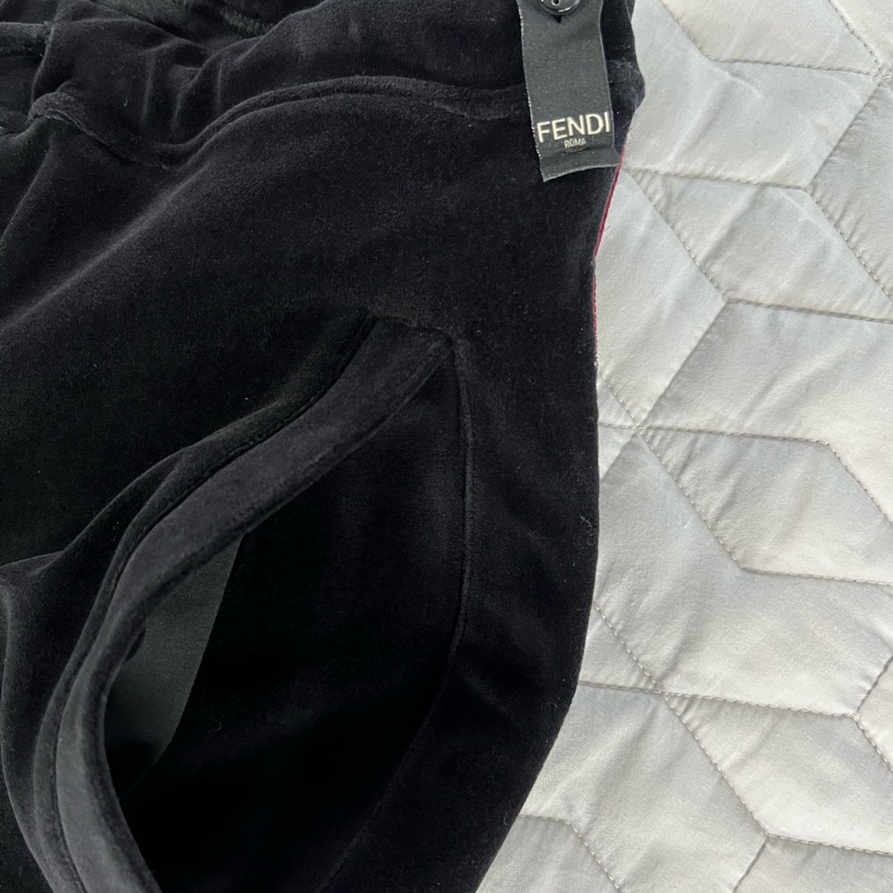 💂🏽♀️FENDI SS21 LUNAR NEW YEAR CAPSULE FF TROUSER💂🏽♀️ - Picture 5 of 13